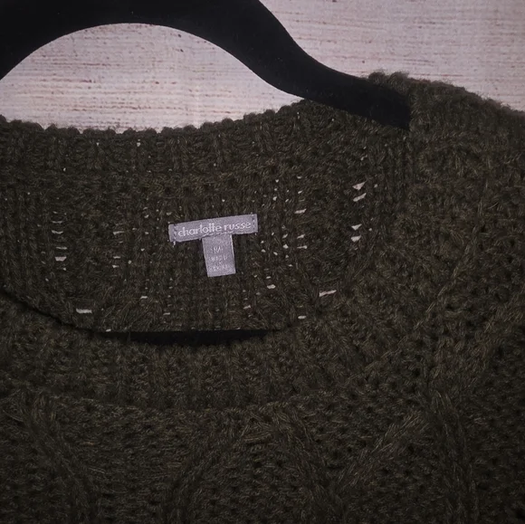 Charlotte Russe Green Crew Neck Cable Knit Sweater - Picture 2 of 4